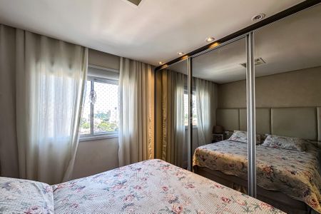 Apartamento à venda com 102m², 3 quartos e 2 vagas Apartamento à venda com 102m², 3 quartos e 2 vagasSuíte