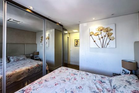 Apartamento à venda com 102m², 3 quartos e 2 vagas Apartamento à venda com 102m², 3 quartos e 2 vagasSuíte