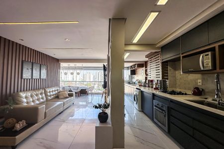 Apartamento à venda com 102m², 3 quartos e 2 vagas Apartamento à venda com 102m², 3 quartos e 2 vagasSala