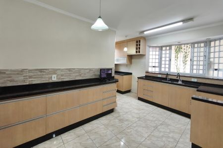 Casa para alugar com 204m², 3 quartos e 4 vagasCozinha