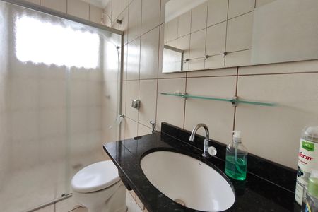 Casa para alugar com 204m², 3 quartos e 4 vagasBanheiro Social