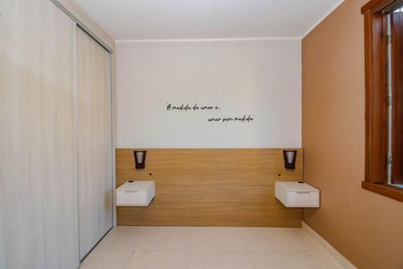 Quarto de apartamento à venda com 1 quarto, 42m² em São Geraldo, Porto Alegre