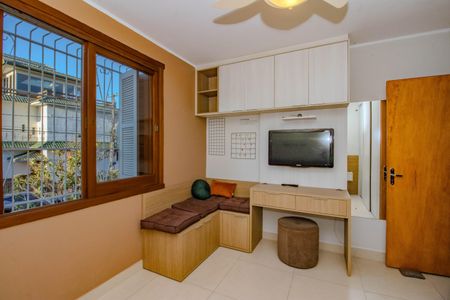 Quarto de apartamento à venda com 1 quarto, 42m² em São Geraldo, Porto Alegre