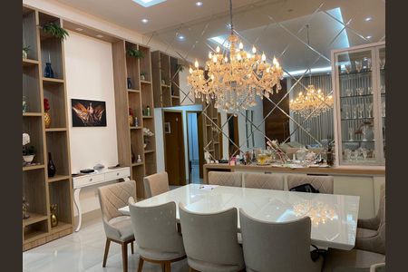 Sala de casa de condomínio para alugar com 3 quartos, 370m² em Parque Industrial Joao Braz, Goiânia