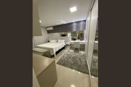 Casa de condomínio para alugar com 370m², 3 quartos e 4 vagasQuarto 3