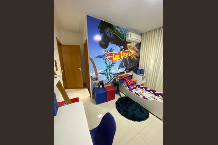 Casa de condomínio para alugar com 370m², 3 quartos e 4 vagasQuarto 2