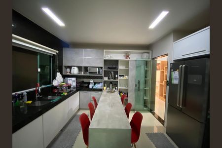 Cozinha de casa de condomínio para alugar com 3 quartos, 370m² em Parque Industrial Joao Braz, Goiânia