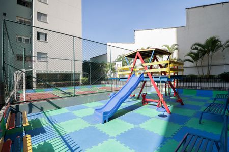 Apartamento para alugar com 75m², 3 quartos e 1 vagaPlayground