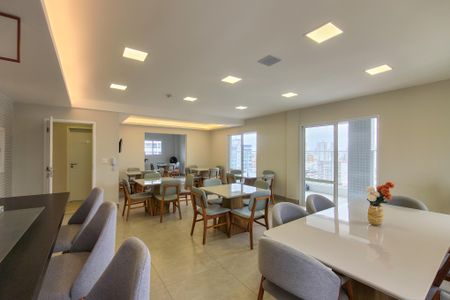 Apartamento para alugar com 68m², 2 quartos e 1 vagaÁrea comum - Salão de festas