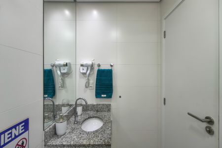 Apartamento para alugar com 68m², 2 quartos e 1 vagaBanheiro da Suíte