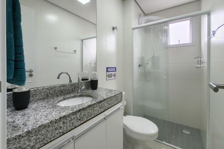 Apartamento para alugar com 68m², 2 quartos e 1 vagaBanheiro 
