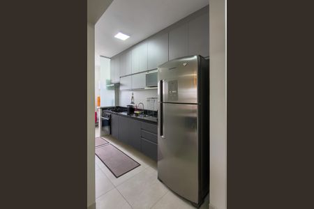 Apartamento para alugar com 68m², 2 quartos e 1 vagaCozinha 