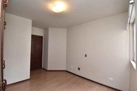 Apartamento para alugar com 72m², 2 quartos e 1 vagaSuíte