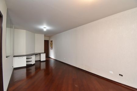 Apartamento para alugar com 72m², 2 quartos e 1 vagaSala