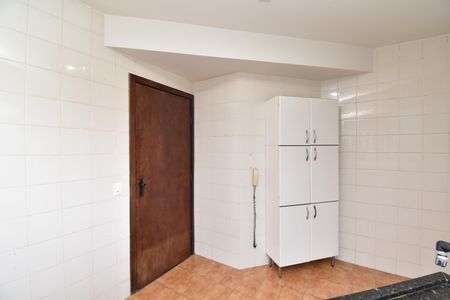 Apartamento para alugar com 72m², 2 quartos e 1 vagaCozinha e Área de Serviço