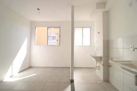 Sala de apartamento para alugar com 2 quartos, 42m² em Shopping Park, Uberlândia