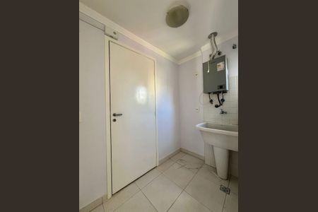 Apartamento à venda com 64m², 2 quartos e 1 vagaÁrea de Serviço