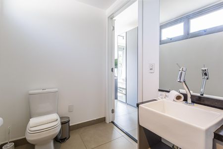 Studio à venda com 25m², 1 quarto e sem vaga Studio à venda com 25m², 1 quarto e sem vagaBanheiro