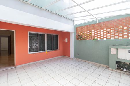 Quintal de casa para alugar com 3 quartos, 175m² em Pompeia, São Paulo