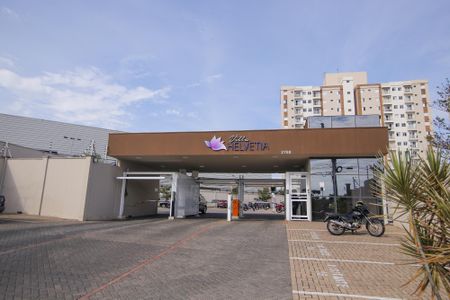 Apartamento para alugar com 52m², 2 quartos e 2 vagasFachada e portaria
