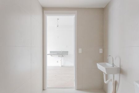 Studio para alugar com 31m², 1 quarto e sem vaga Studio para alugar com 31m², 1 quarto e sem vagaBanheiro