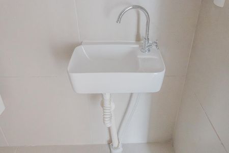 Apartamento para alugar com 31m², 1 quarto e sem vaga Apartamento para alugar com 31m², 1 quarto e sem vagaBanheiro