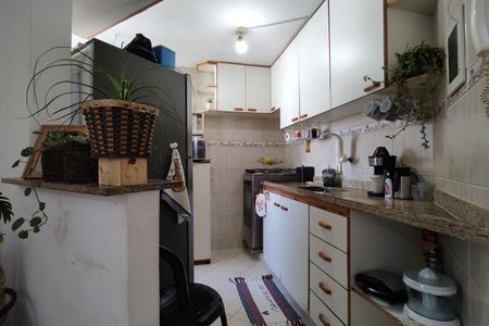 Apartamento à venda com 60m², 2 quartos e 2 vagasCozinha - Armários