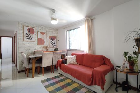 Apartamento à venda com 60m², 2 quartos e 2 vagasSala