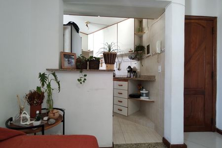 Apartamento à venda com 60m², 2 quartos e 2 vagasSala/Cozinha