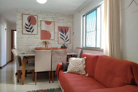 Apartamento à venda com 60m², 2 quartos e 2 vagasSala