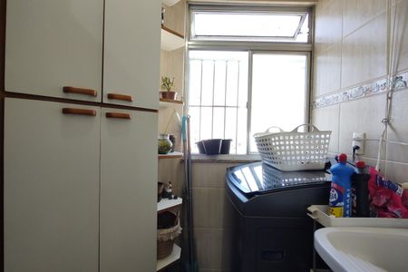 Apartamento à venda com 60m², 2 quartos e 2 vagasÁrea de Serviço