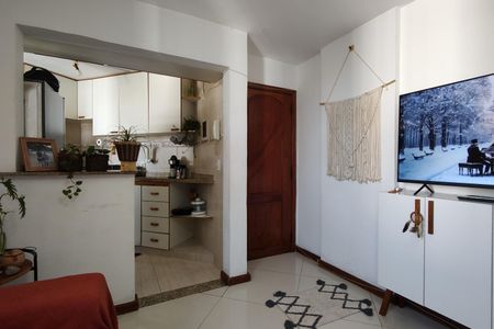 Apartamento à venda com 60m², 2 quartos e 2 vagasSala/Cozinha