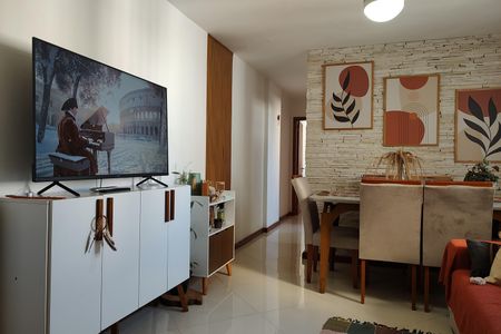 Apartamento à venda com 60m², 2 quartos e 2 vagasSala
