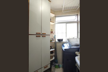 Apartamento à venda com 60m², 2 quartos e 2 vagasÁrea de Serviço
