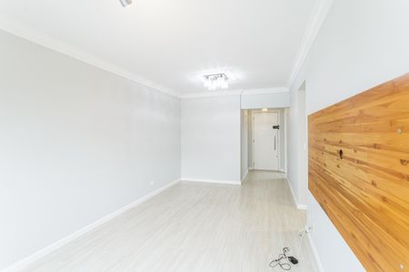 Sala de apartamento à venda com 2 quartos, 72m² em Moema, São Paulo