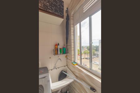 Apartamento à venda com 44m², 2 quartos e 1 vagaCozinha e Área de Serviço