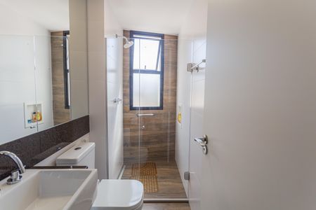 Apartamento à venda com 62m², 2 quartos e 2 vagasBanheiro Social