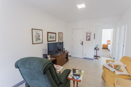 Apartamento à venda com 62m², 2 quartos e 2 vagasSala