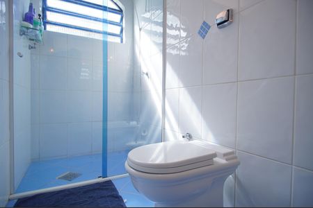 Casa à venda com 305m², 4 quartos e 2 vagasBanheiro da Suíte