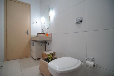 Casa à venda com 305m², 4 quartos e 2 vagasBanheiro 1