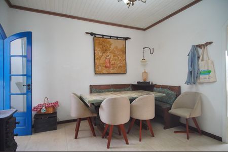 Casa à venda com 305m², 4 quartos e 2 vagasSala de Jantar