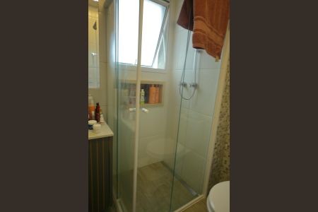 Apartamento à venda com 81m², 2 quartos e 2 vagasBanheiro da Suíte