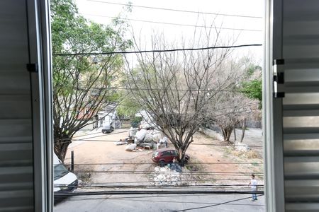 quarto 1 vista de casa para alugar com 2 quartos, 66m² em Jardim Sao Roque, São Paulo