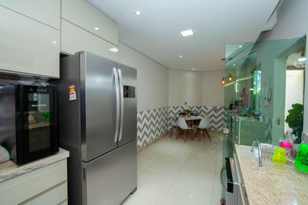 Casa à venda com 360m², 3 quartos e 5 vagasCOZINHA