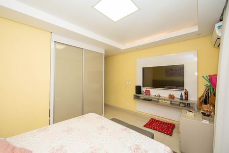 Casa à venda com 360m², 3 quartos e 5 vagasQUARTO3