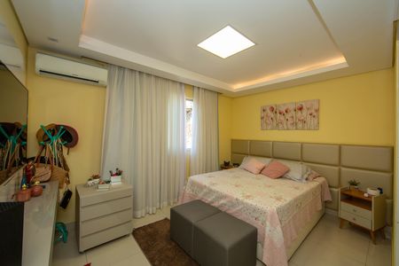 Casa à venda com 360m², 3 quartos e 5 vagasQUARTO3