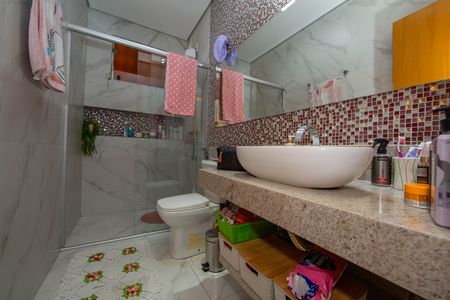 Casa à venda com 360m², 3 quartos e 5 vagasBANHEIRO1