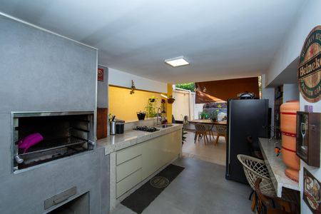 Casa à venda com 360m², 3 quartos e 5 vagasESPACO GOURMET