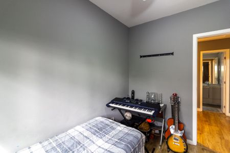 Quarto 1 de apartamento à venda com 2 quartos, 64m² em Vila Castelo, São Paulo