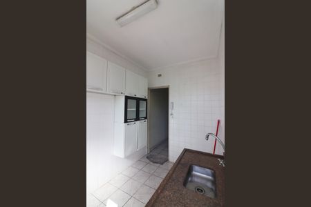 Apartamento à venda com 56m², 2 quartos e 1 vagaCozinha e Área de Serviço